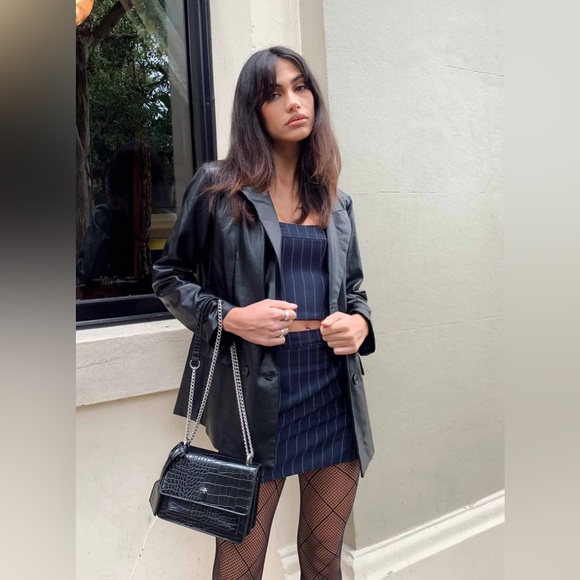 SOLD ~ ELLEN FAUX LEATHER BLAZER - Picture 11 of 12